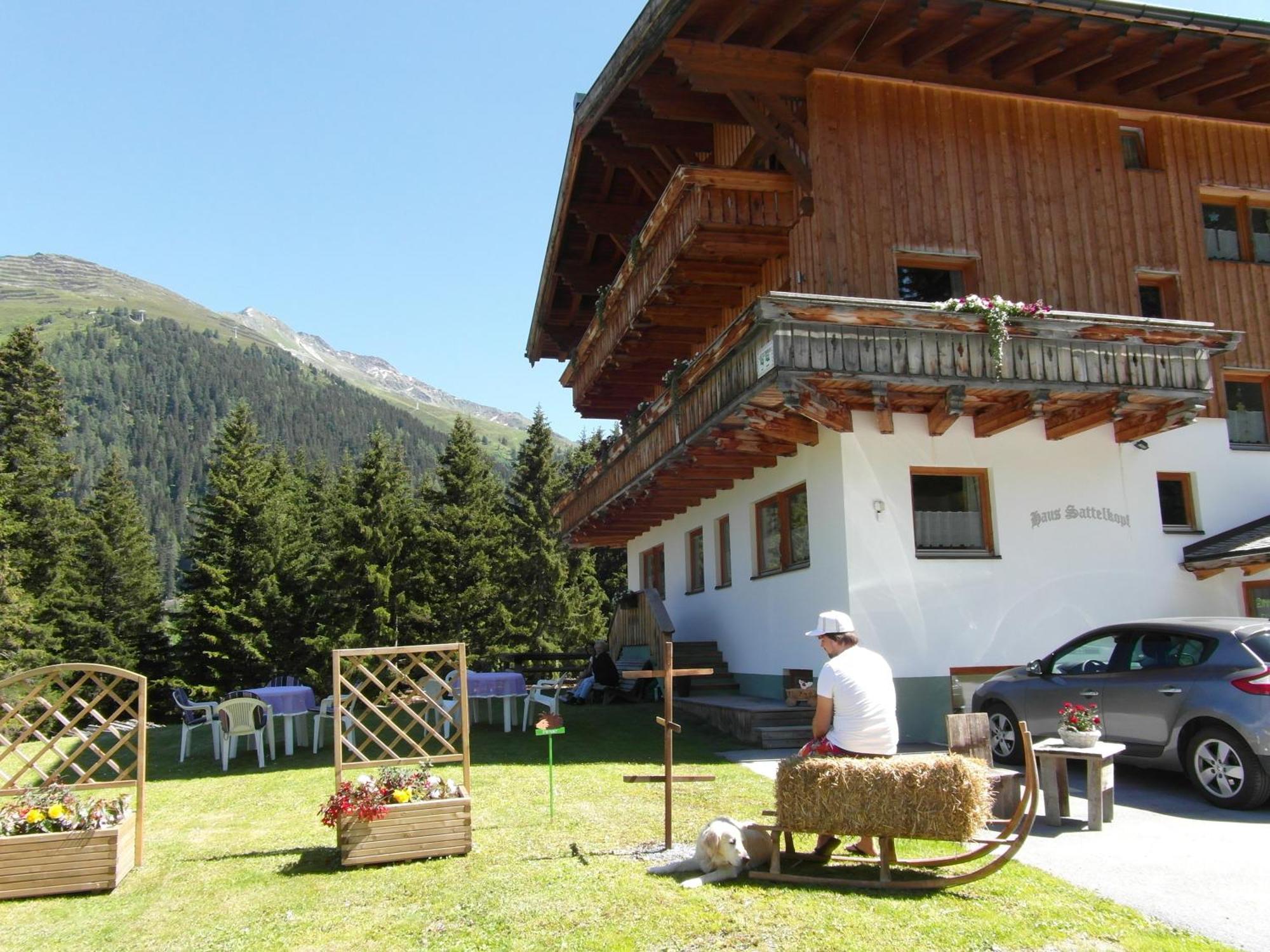 Pension Sattelkopf Sankt Anton am Arlberg Dış mekan fotoğraf